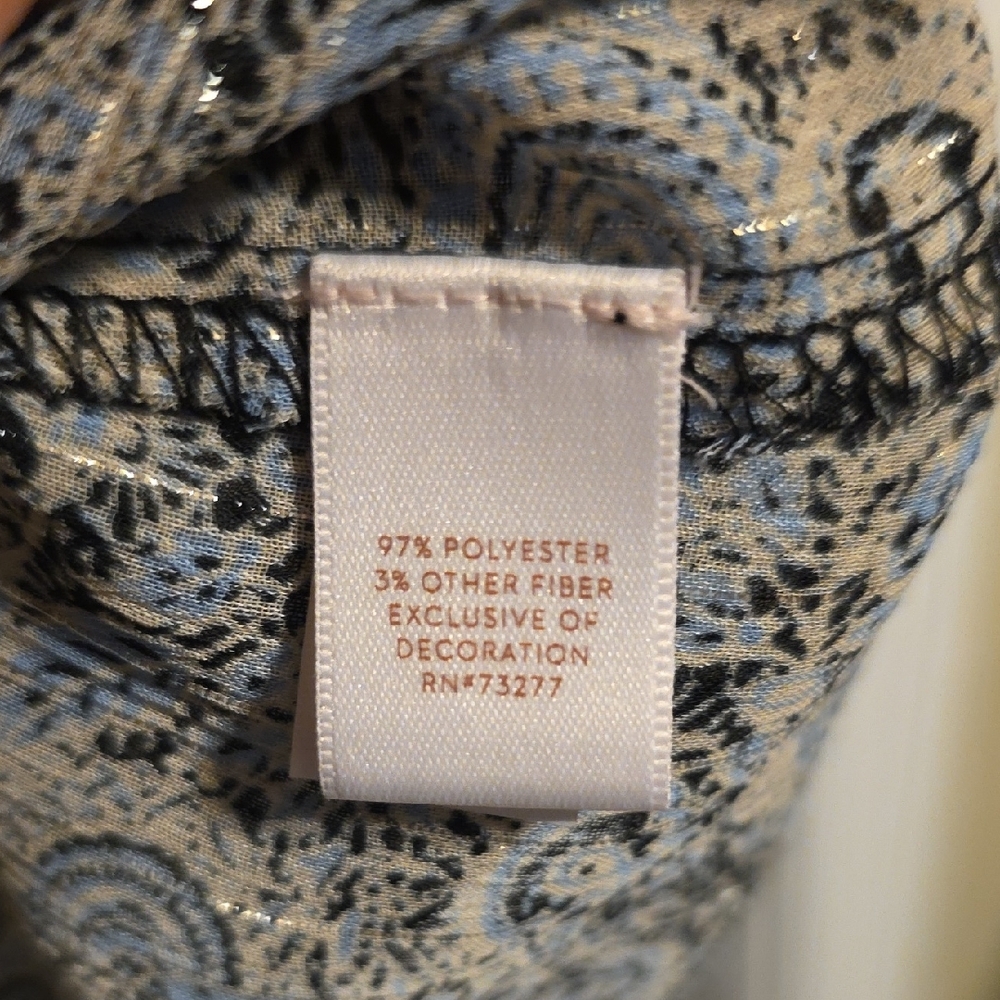 LC Lauren Conrad Navy and Cream Patterned Blouse - Picture 3 of 8